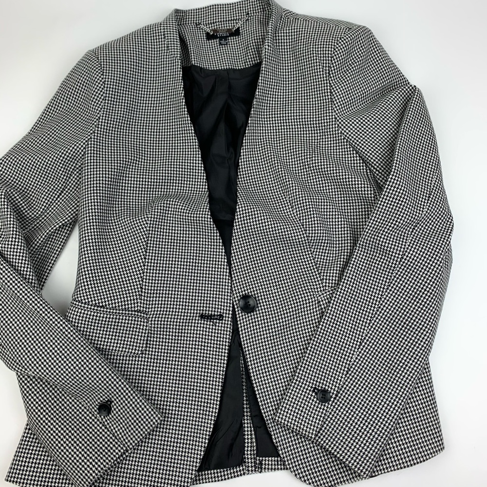 Premise Studio Women’s Patterned Blazer